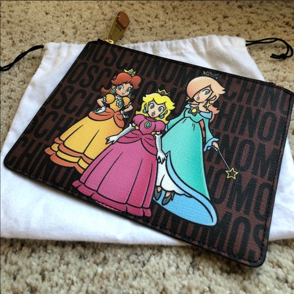 "Super Moschino Princess Clutch '🤎💛🤎💛🧡🧡